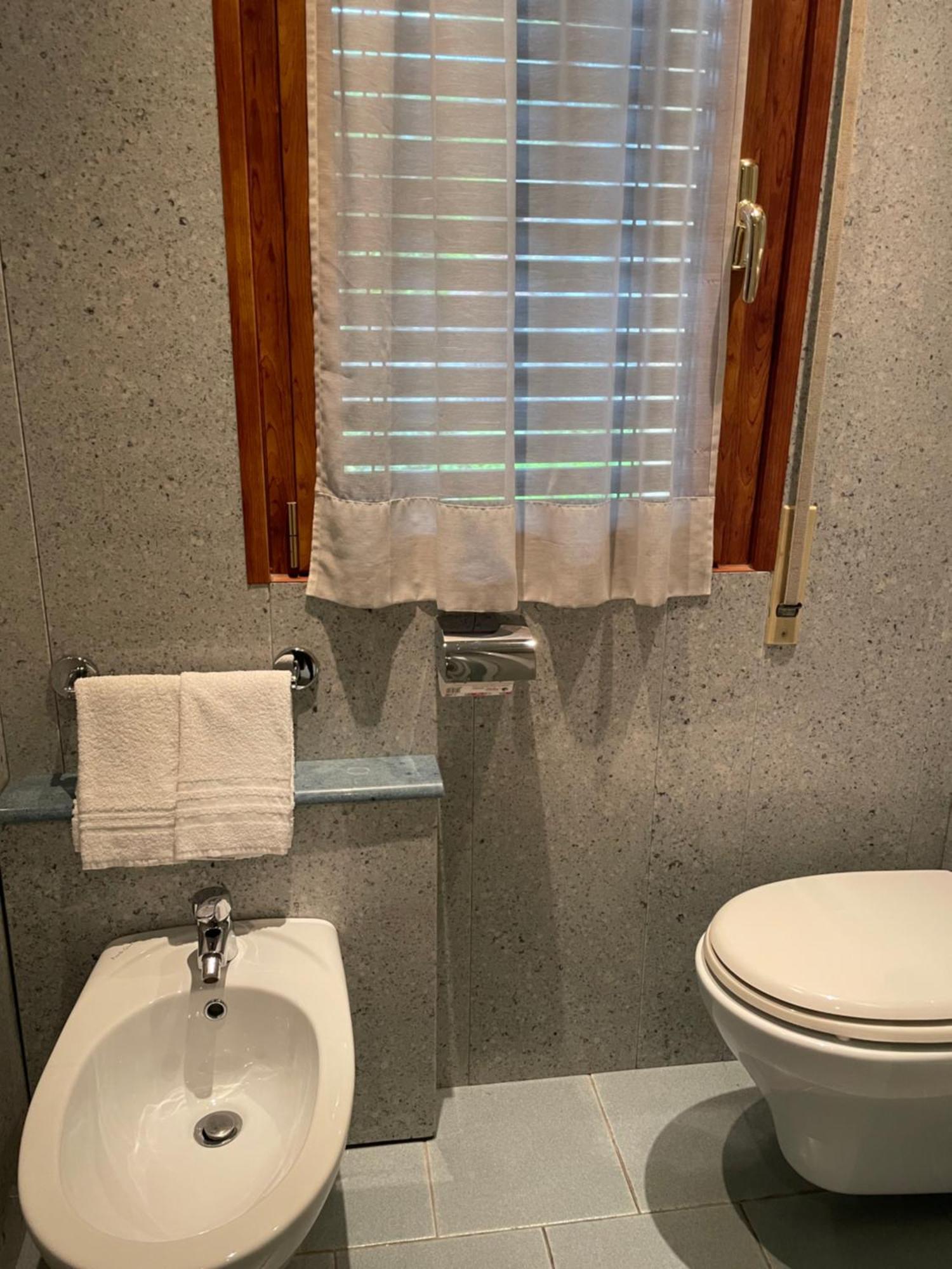 Hotel Mondial Rapallo Værelse billede