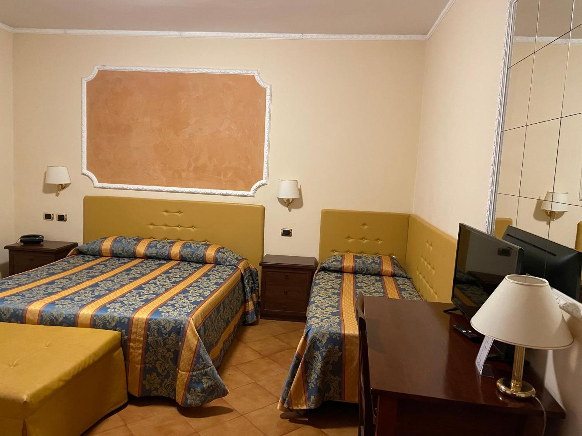 Hotel Mondial Rapallo Værelse billede